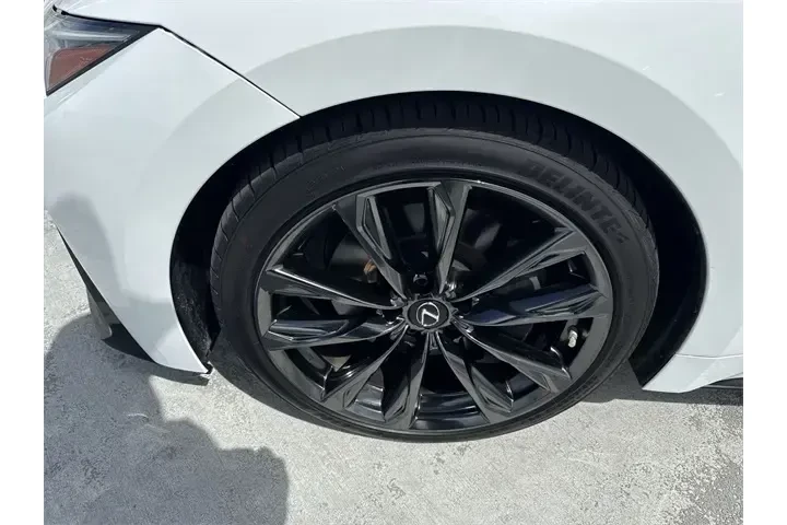 $39998 : Lexus IS 350 2022 F SPORT 4d image 10