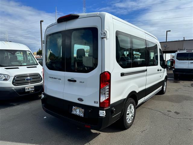 $43995 : 2019 Transit Passenger Wagon image 6