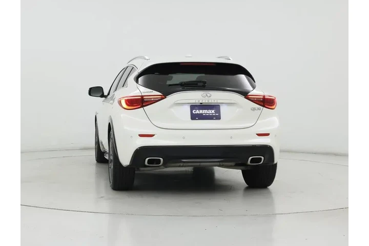 $15998 : INFINITI QX30 2017 Premium 4 image 6