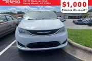 $14990 : PRE-OWNED 2018 CHRYSLER PACIF thumbnail