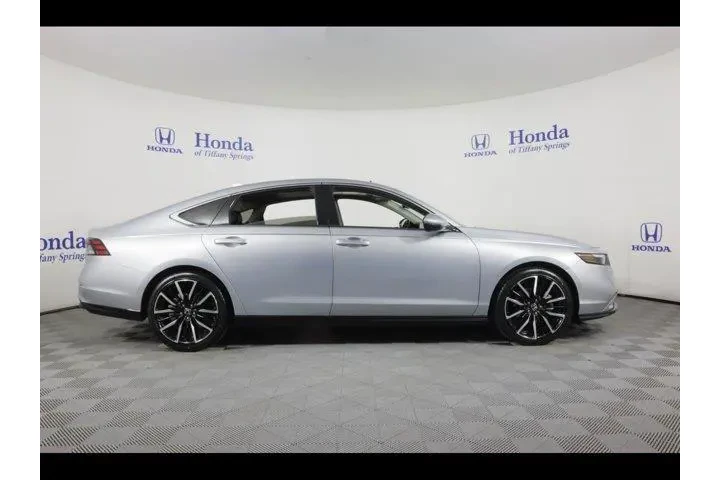 $32875 : Honda Accord Hybrid 2024 Tou image 8