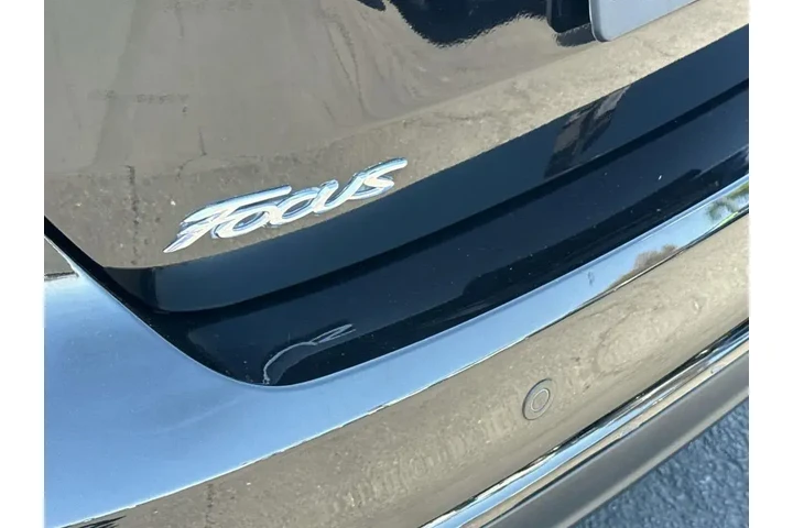 $11995 : Ford Focus 2017 SEL 4dr Hatc image 7