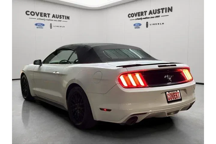$12857 : Ford Mustang 2016 V6 2dr Con image 3