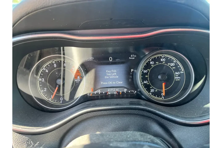 Jeep Cherokee 2022 4x4 Trail image 9