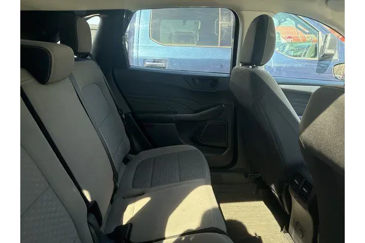 $20992 : Ford Escape 2022 AWD SE 4dr image 6