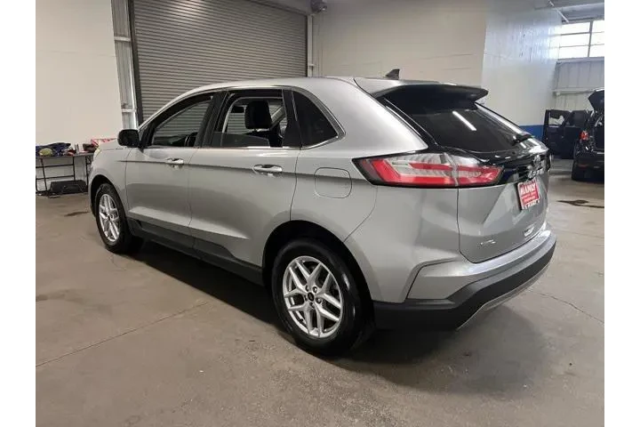 $20962 : Ford Edge 2023 AWD SEL 4dr C image 3