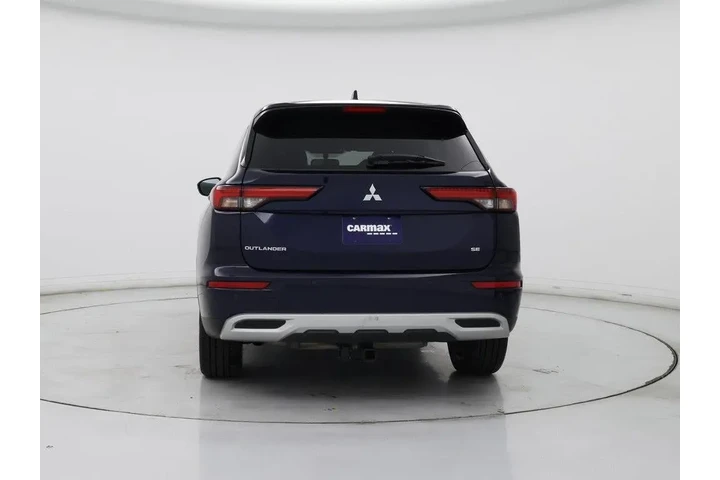 $23998 : Mitsubishi Outlander 2023 SE image 6
