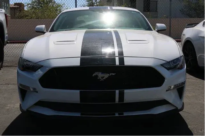 $35238 : Ford Mustang 2020 GT 2dr Fas image 1
