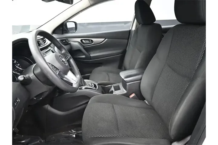 $13995 : Nissan Rogue Sport 2021 S 4d image 6