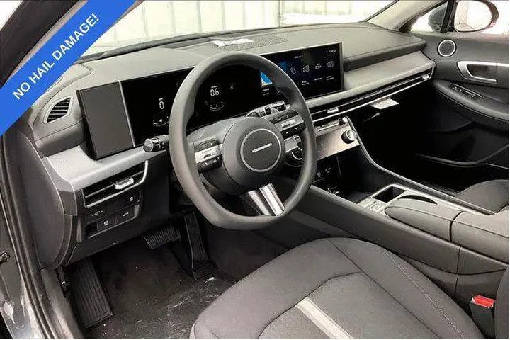 $24990 : Hyundai SONATA 2025 SEL 4dr image 8