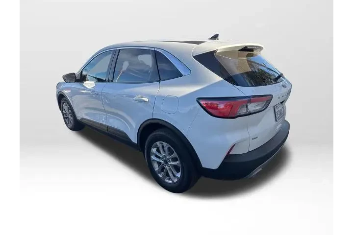 $17615 : Ford Escape 2022 SE 4dr SUV image 5