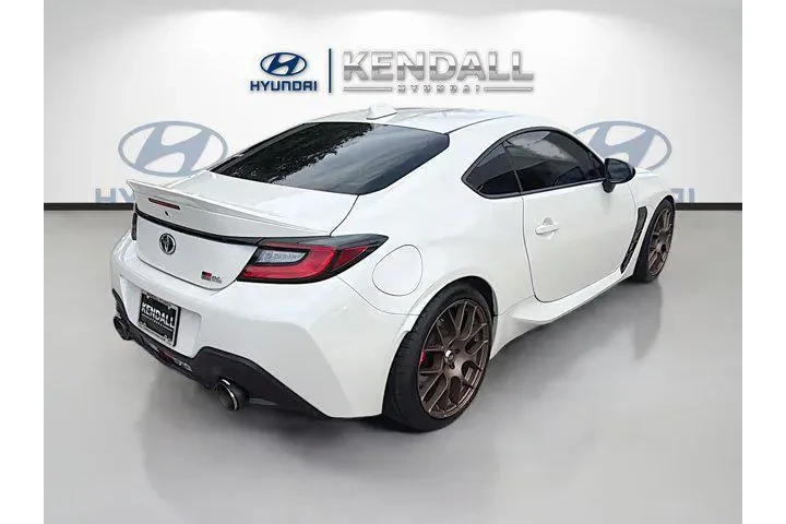 $31495 : Toyota GR86 2025 Premium 2dr image 6