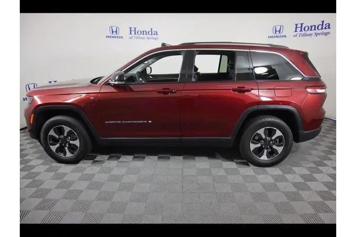 $28875 : Jeep Grand Cherokee 2023 4x4 image 4