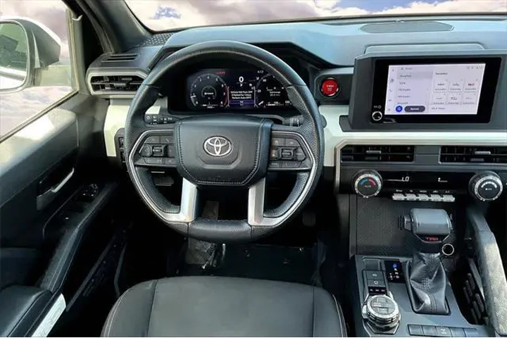 $37491 : Toyota Tacoma 2024 4x4 SR5 4 image 9