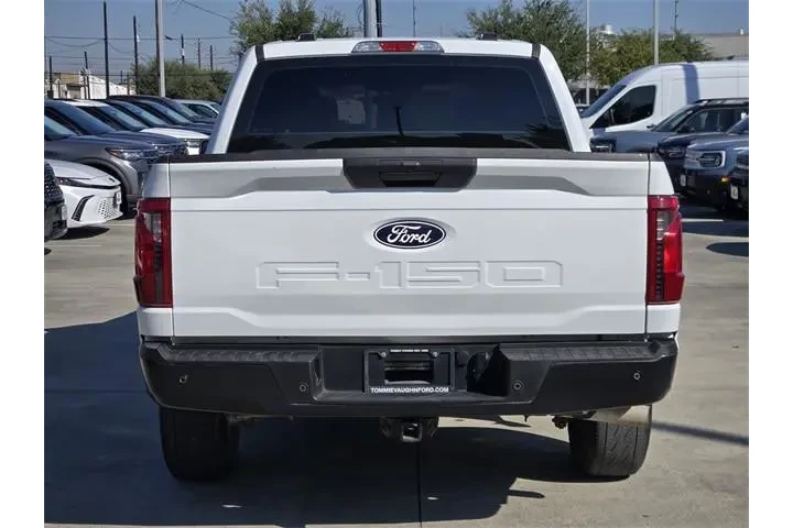 $31488 : Ford F-150 2024 4x4 XL 4dr S image 5