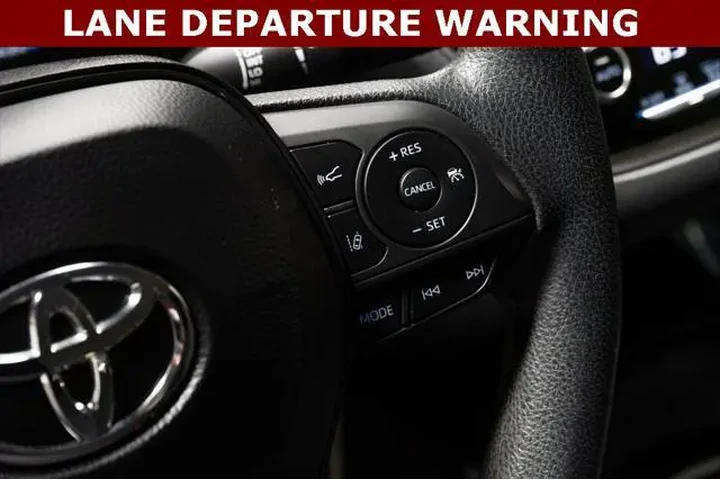 $15999 : Toyota Corolla 2020 LE 4dr S image 5