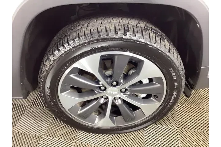 $27495 : Jeep Cherokee 2022 4x4 Limit image 7