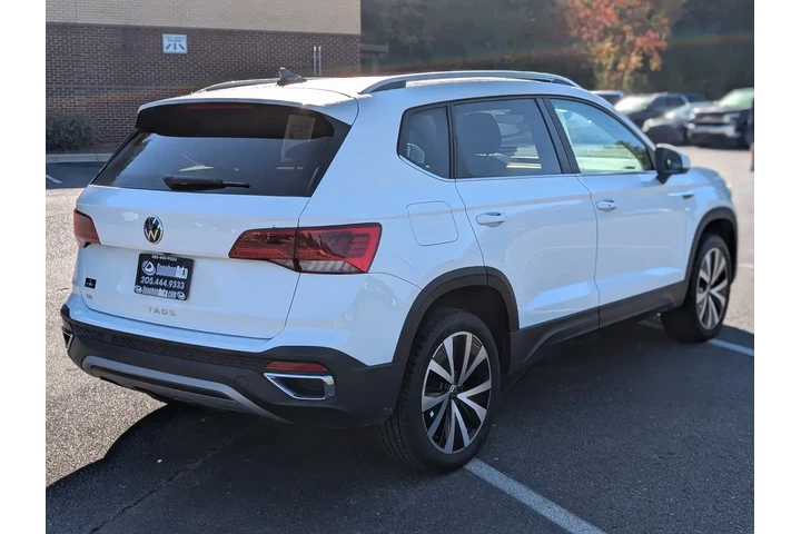 $21994 : Volkswagen Taos 2024 SE 4dr image 9
