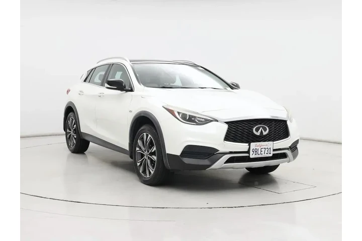 $14599 : INFINITI QX30 2018 AWD Luxe image 1