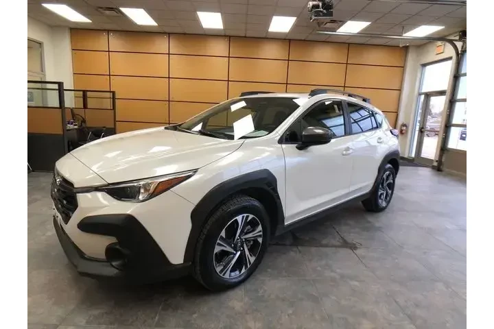 $24002 : Subaru Crosstrek 2024 AWD Pr image 3