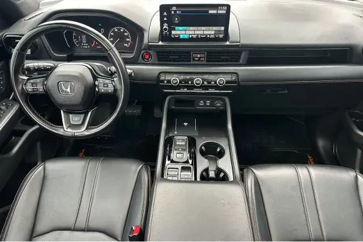 $35995 : Honda Pilot 2023 AWD TrailSp image 3