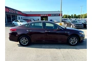 2020 Optima LX Auto en Lexington