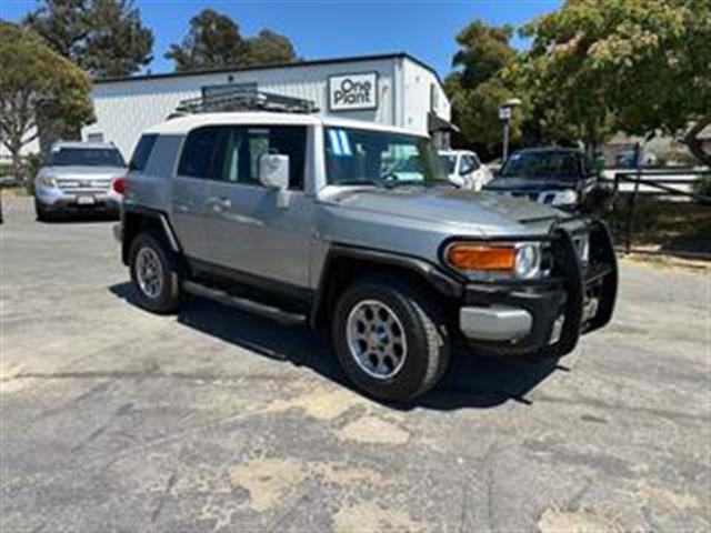 $19995 : 2011 TOYOTA FJ CRUISER image 4