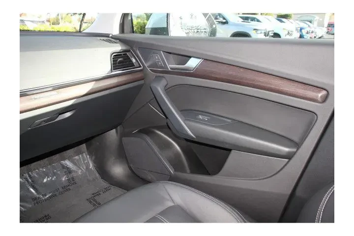 $25549 : Audi Q5 2022 AWD quattro Pre image 7