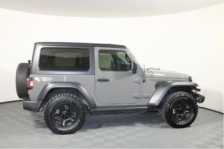 $21500 : Jeep Wrangler 2019 4x4 Sport image 2