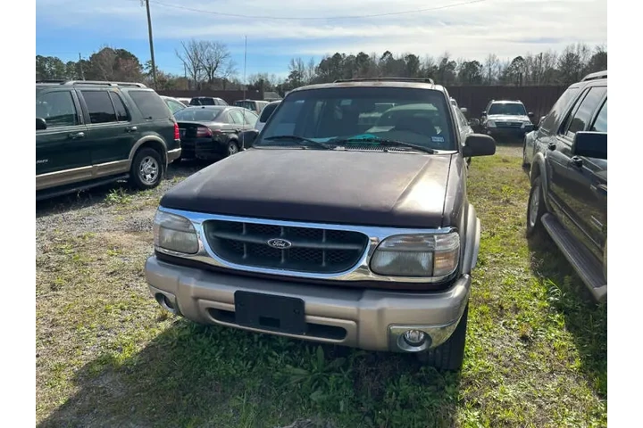 $4395 : 1999 Explorer Eddie Bauer image 1