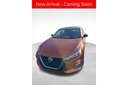$16359 : Nissan Altima 2021 2.0 SR 4d thumbnail