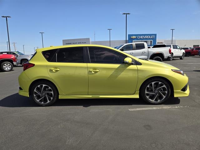 $14939 : Pre-Owned 2017 COROLLA IM image 8