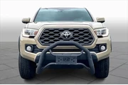 $31998 : Toyota Tacoma 2020 4x4 TRD O thumbnail