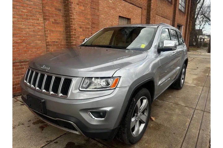 $6800 : 2015 Grand Cherokee Limited image 2