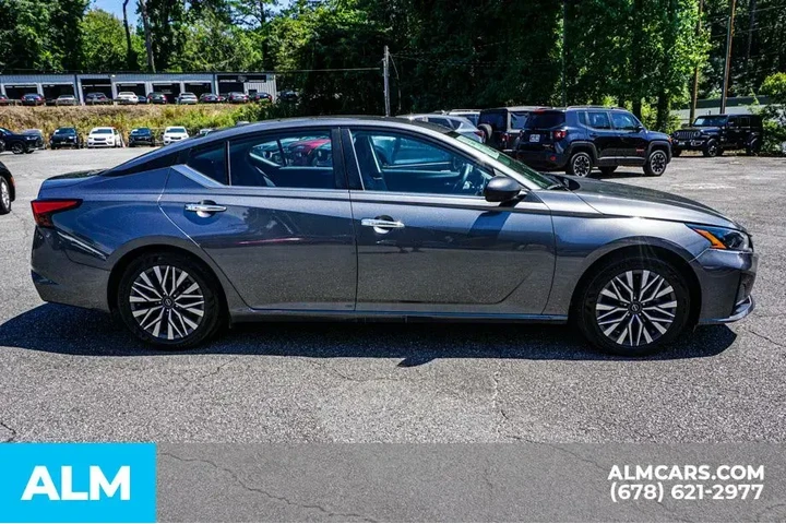 $18420 : Nissan Altima 2024 2.5 SV 4d image 9