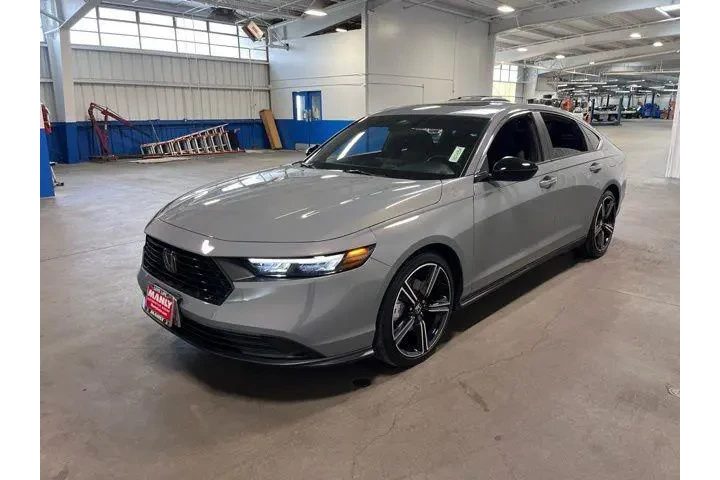 $31857 : Honda Accord Hybrid 2025 Spo image 7