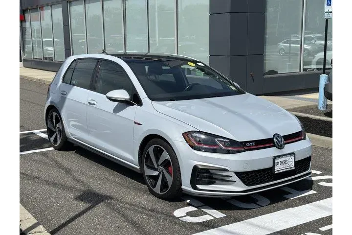$20537 : Volkswagen Golf GTI 2018 SE image 2