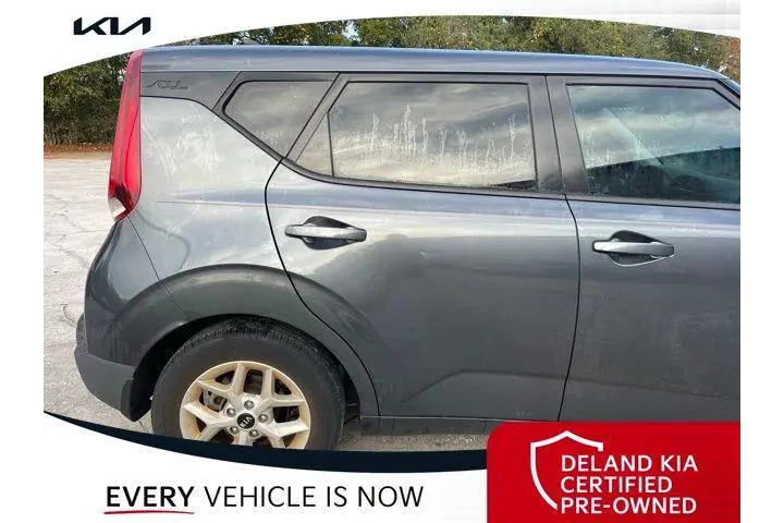 $16720 : Kia Soul 2020 S 4dr Crossove image 3