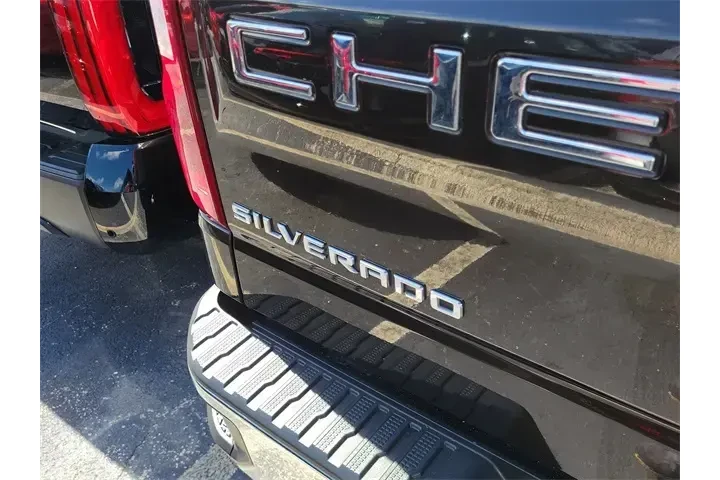$23990 : Chevrolet Silverado 1500 201 image 6