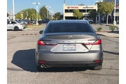 $32980 : Toyota Camry 2025 SE 4dr Sed thumbnail