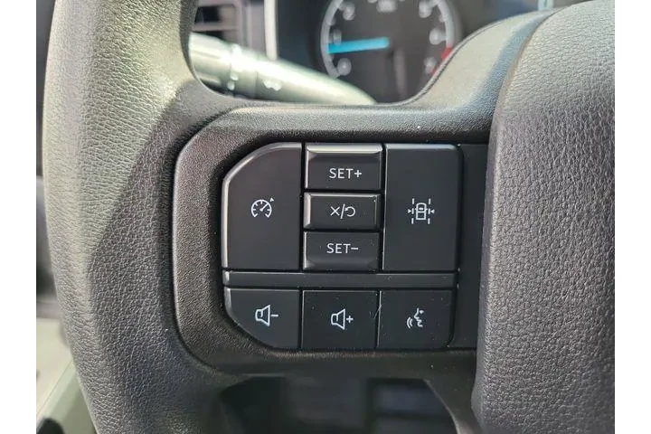 $30900 : Ford F-150 2023 4x2 XL 4dr S image 5