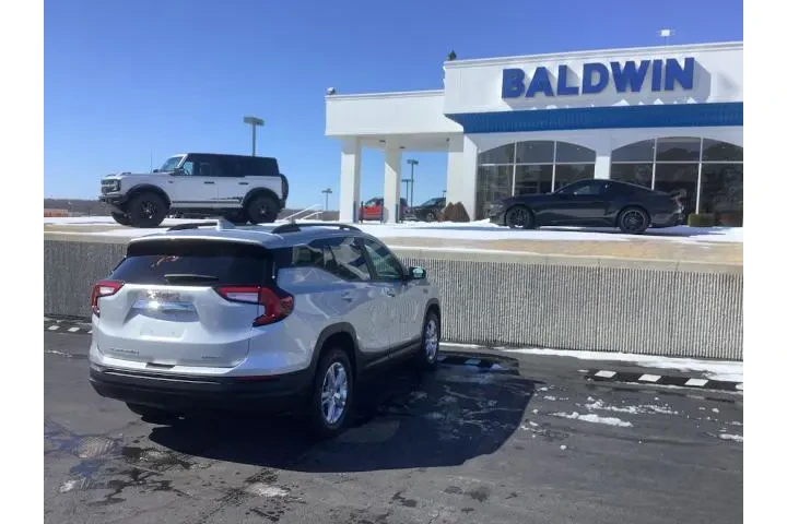 $21950 : GMC Terrain 2022 AWD SLE 4dr image 7