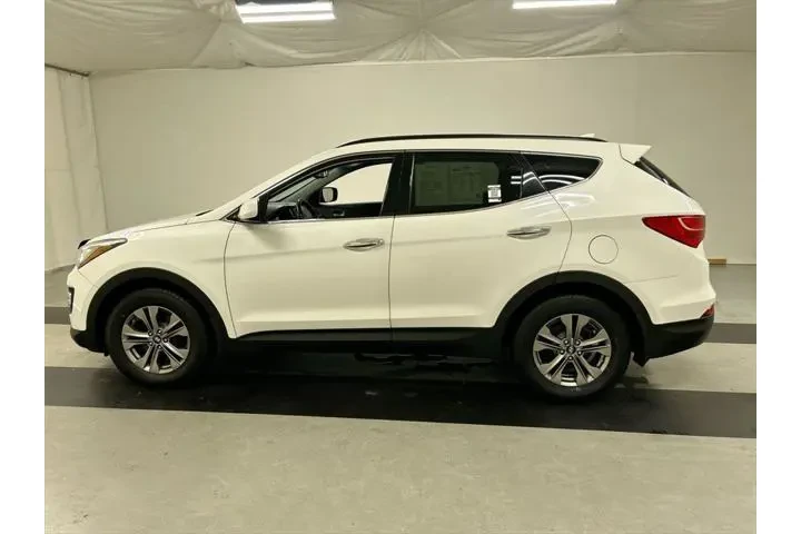 $11711 : Hyundai SANTA FE Sport 2016 image 7