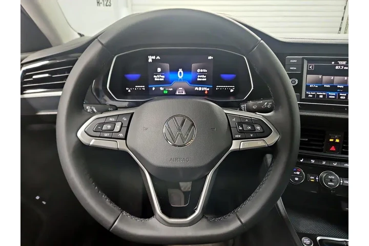 $19998 : Volkswagen Jetta 2022 SE 4dr image 10