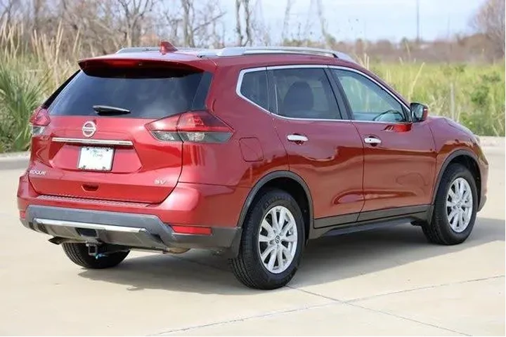 $13948 : Nissan Rogue 2018 S 4dr Cros image 8