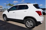 $19988 : Chevrolet Trax 2022 AWD LT 4 thumbnail
