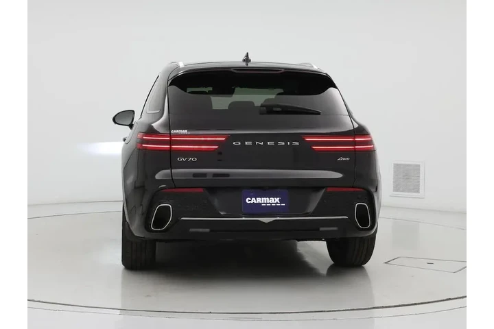 $39998 : Genesis GV70 2024 AWD 2.5T S image 6