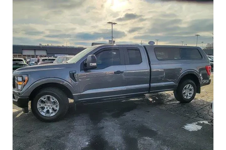 $36878 : Ford F-150 2023 4x2 XL 4dr S image 6