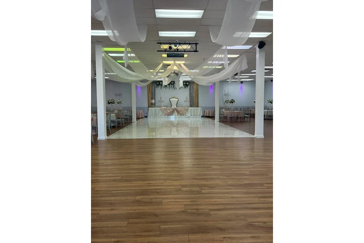 4 Angeles Event Center image 3