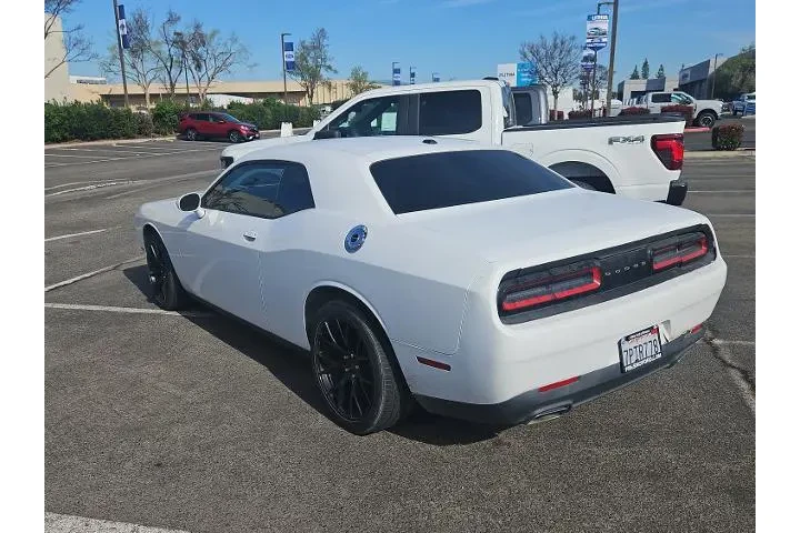 $12500 : Dodge Challenger 2015 SXT 2d image 6